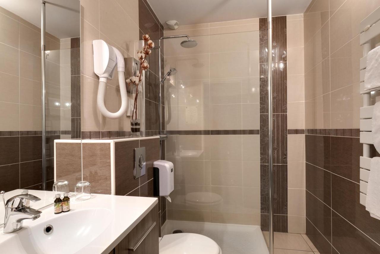 Hotel De France Монмаро Екстер'єр фото